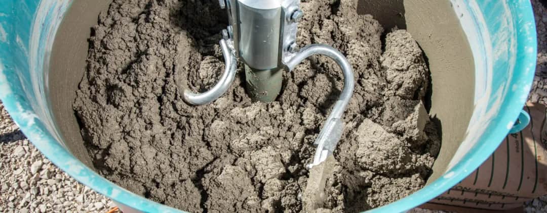 Jak rozrobić beton: sprawdzone proporcje, kolejność i konsystencja