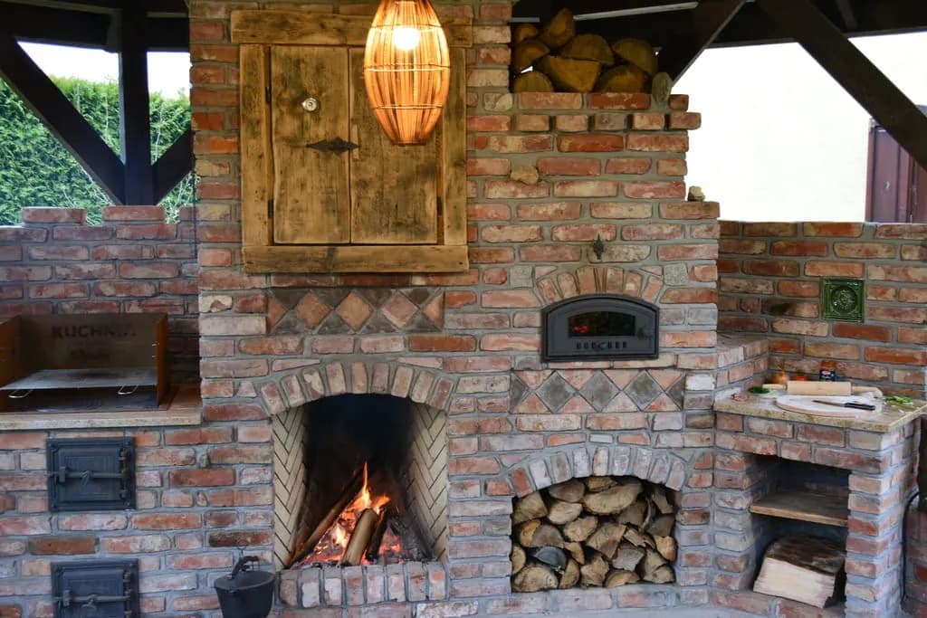 Kominek z funkcją grilla: nowoczesne rozwiązanie do ogrodu