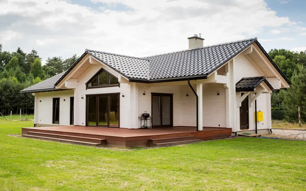 Dom z bali klejonych: Zalety i wady nowoczesnej technologii