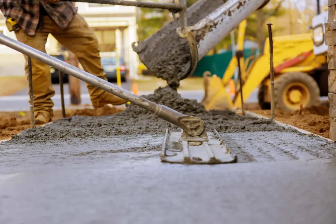 Półsuchy beton ile może leżeć? Kluczowe czynniki wpływające na czas twardnienia