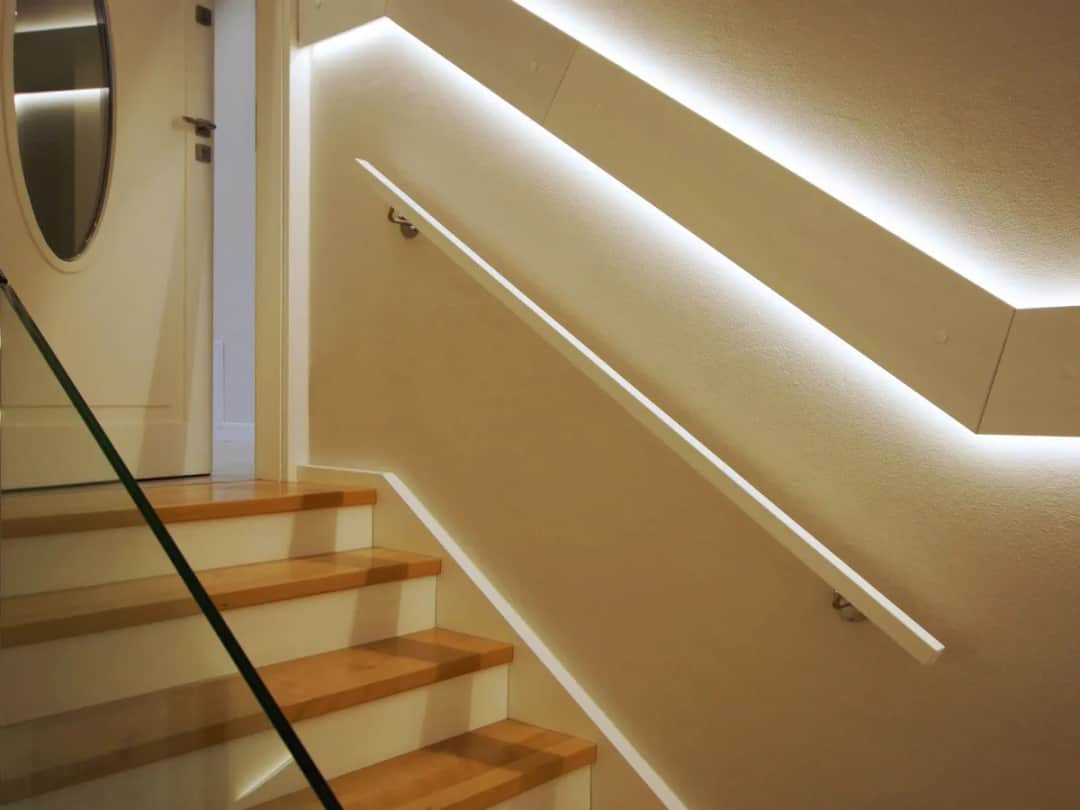 Pochwyt do schodów: jak wybrać i zamontować dla bezpieczeństwa