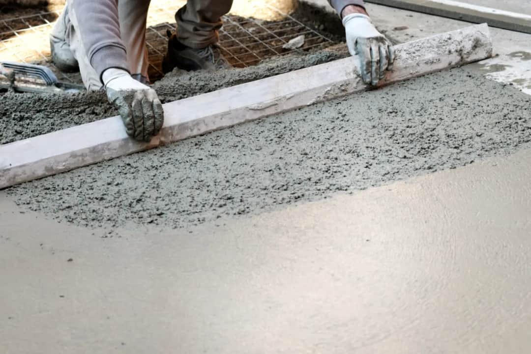 Jaki beton na taras: idealne rozwiązania na każdą pogodę i estetykę